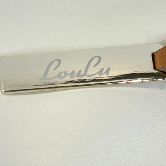 🆕 ✨ LouLu Luxe Creamy Pebble Shoulder Tote – Sleek & Sophisticated Carryall ✨ - Picture 8 of 16